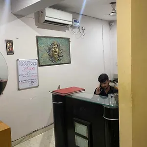 Hotel O Devansh ***